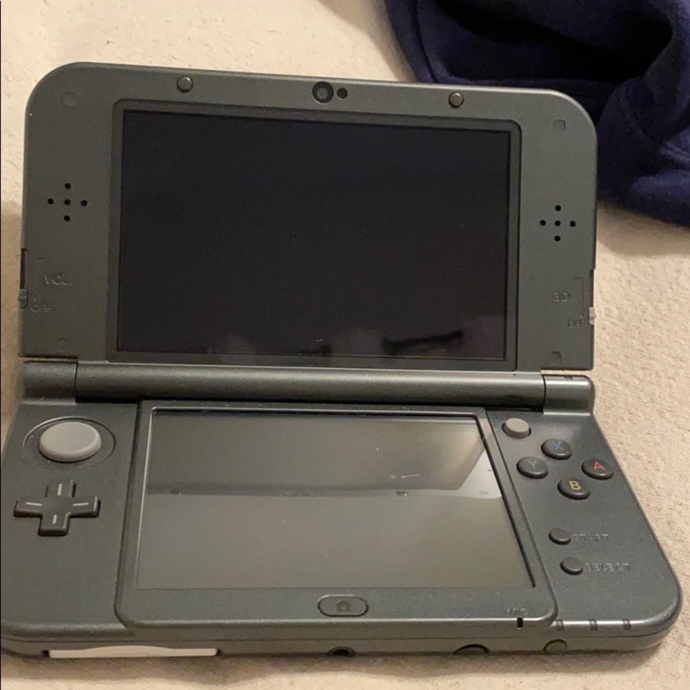 Nintendo 3DS XL